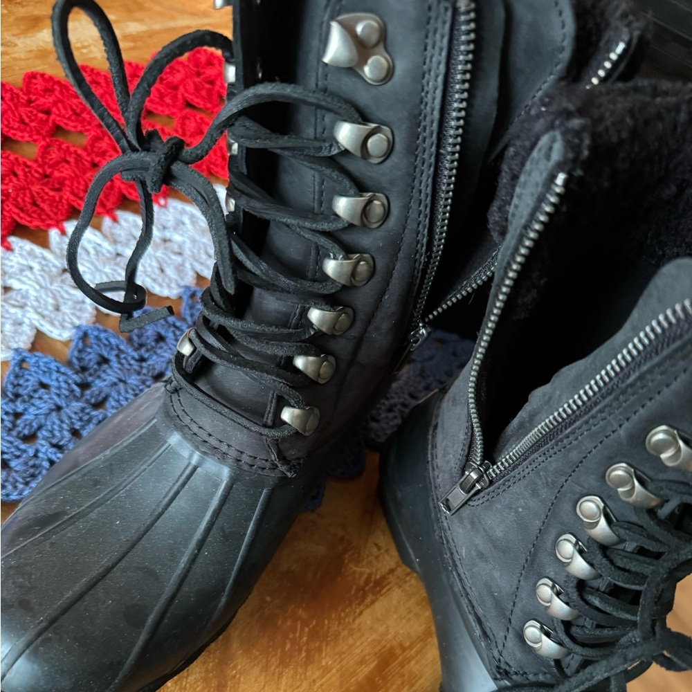 Sperry Boots